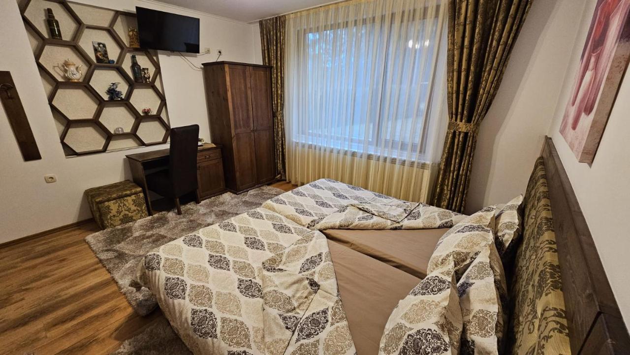 Villa Hills - Къща За Гости С Храна Orlino المظهر الخارجي الصورة