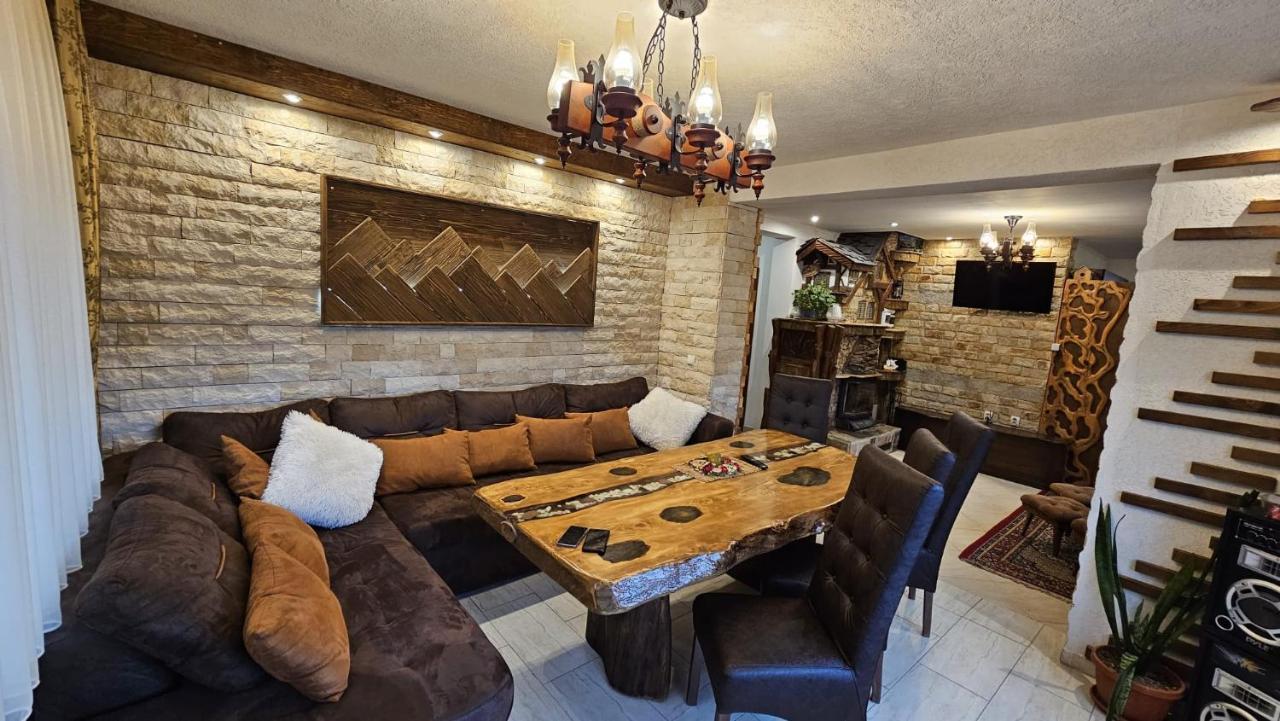 Villa Hills - Къща За Гости С Храна Orlino المظهر الخارجي الصورة